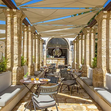 Paragon 700 Boutique & Ostuni