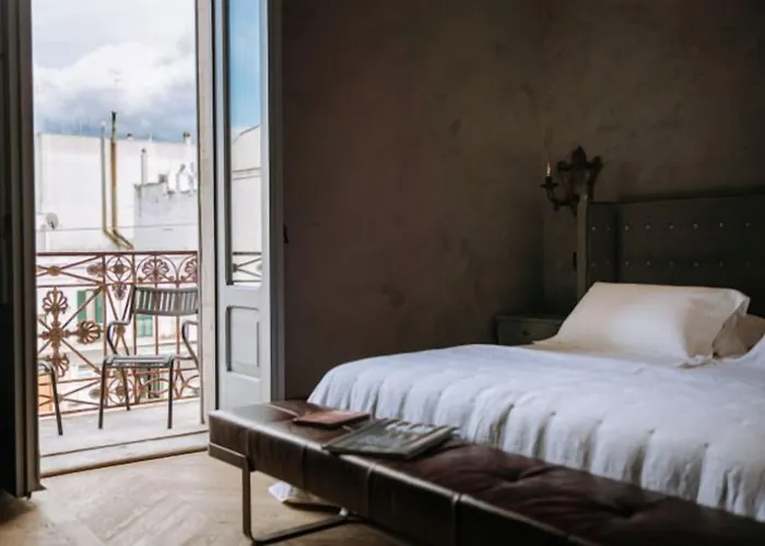 Paragon 700 Boutique & Hotel 5*