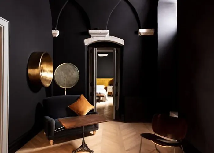Hotel Paragon 700 Boutique &