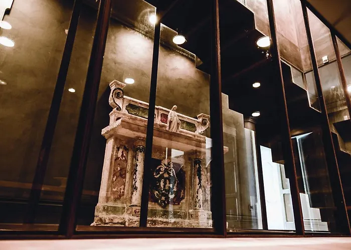 Hotel Paragon 700 Boutique & 5*