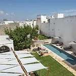Hotel Paragon 700 Boutique & 5*
