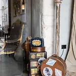 Hotel Paragon 700 Boutique & 5*
