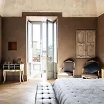 Paragon 700 Boutique & 5* Ostuni