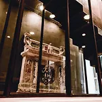 Hotel Paragon 700 Boutique & 5*