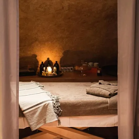 Paragon 700 Boutique & Ξενοδοχείο