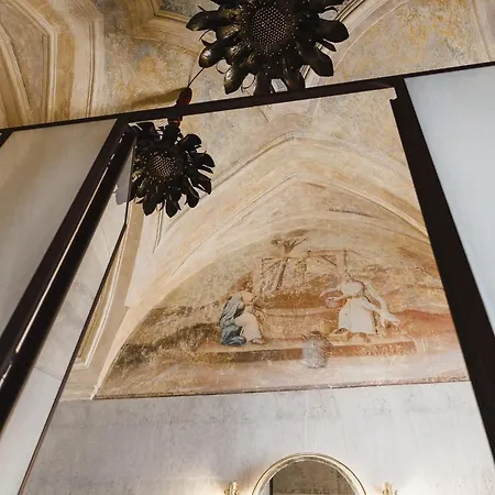 Paragon 700 Boutique & 5* Ostuni