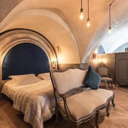 Paragon 700 Boutique & 5* Ostuni
