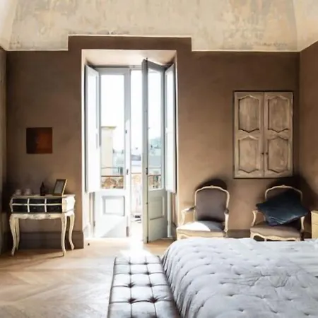 Paragon 700 Boutique & 5* Ostuni